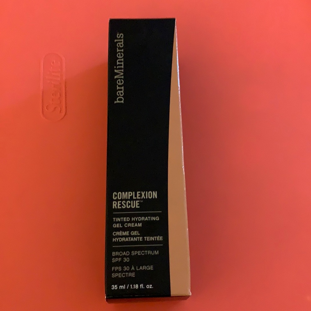 BareMinerals complexion rescue NWB
